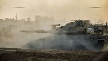 Bei der Operation Starker Fels setzte die Armee auch Panzer ein