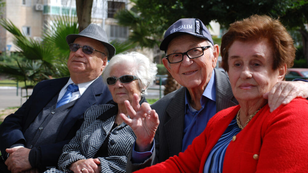 Eine neue Studie präsentiert rosige Aussichten für die Lebenserwartung der Israelis