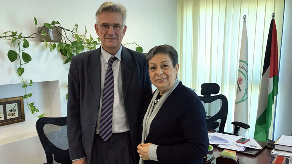 Auf diplomatischer Mission: Der deutsche Vertreter in Ramallah, Christian Clages, hier mit der palästinensischen Politikerin Hanan Aschrawi
