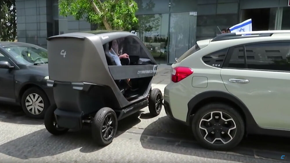 Mit dem faltbaren Elektroauto „City Transformers“ soll unter anderem die Parkplatzsuche einfacher werden