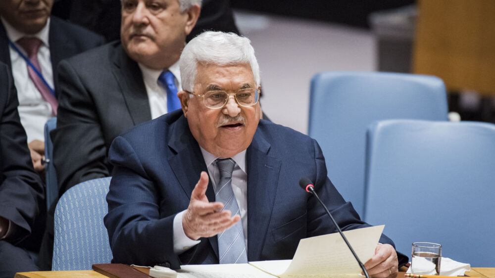 PA-Präsident Abbas hat nach dem Rücktritt der Regierung schon mit Konsultationsgesprächen für eine Neubildung begonnen