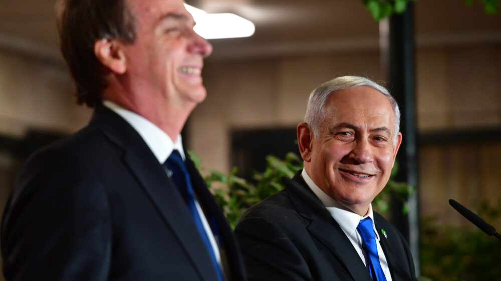 Haben gut lachen: Sowohl der brasilianische Präsident Bolsonaro (l.) als auch der israelische Premier Netanjahu zählen laut „Time“-Magazin zu den 25 wichtigsten politischen Führern 2019