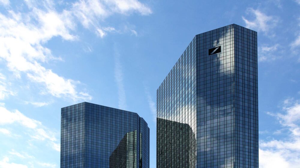Hat mehreren Kunden ohne Angabe von Gründen gekündigt: die Deutsche Bank