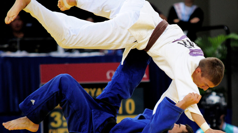 Iranische Judoka wie der hier in Weiß gekleidete Farschid Asl Ghasemi könnten demnächst auch wieder gegen Israelis antreten dürfen