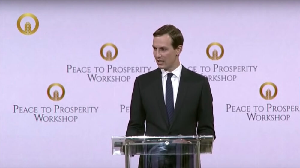 Wirbt um Vertrauen: Jared Kushner auf dem Friedens-Workshop in Bahrain