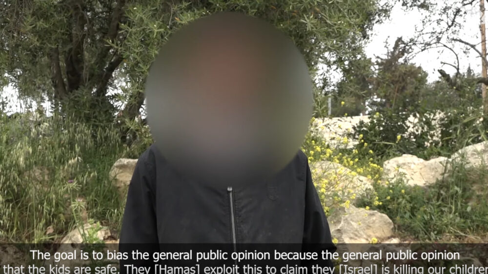 Der palästinensische Journalist spricht in der Dokumentation des israelischen Senders TPS