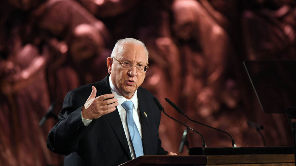 Der israelische Präsident Rivlin warnte vor dem Verblassen der Erinnerung an den Holocaust