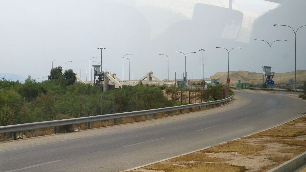 Israel hat den Export palästinensischer Landwirtschaftsprodukte über den Allenby-Grenzübergang zu Jordanien verboten