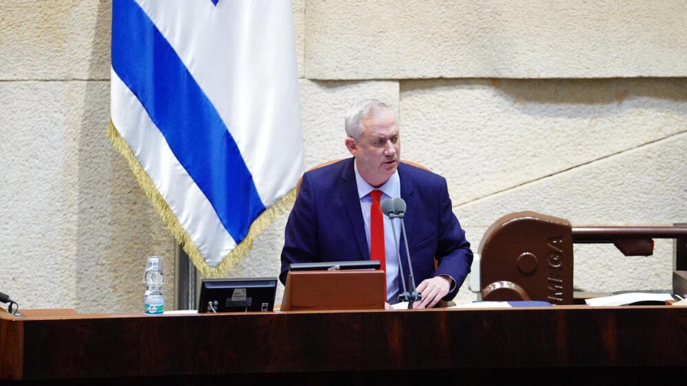 Benny Gantz übernimmt den Knesset-Vorsitz und macht den Weg frei für eine Einheitsregierung