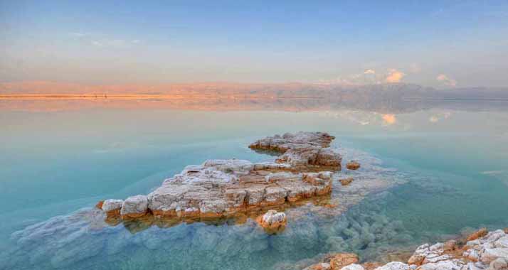 Bilder, wie dieses vom Toten Meer, werden für einen neuen Israel-Kalender gesucht