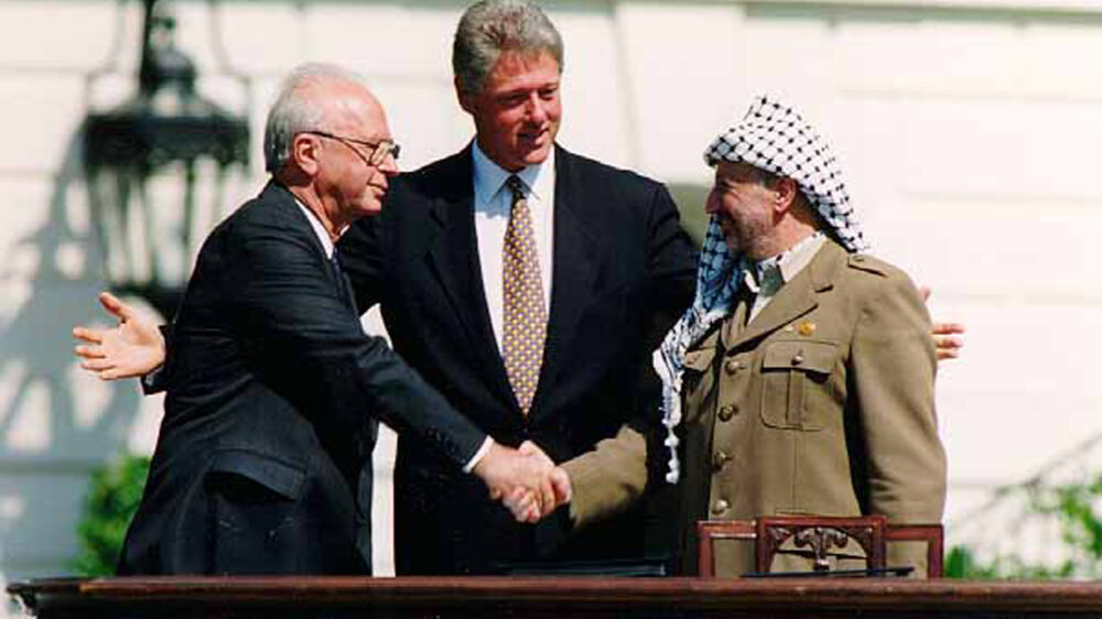 Nach der Unterzeichnung der Osloer Autonomieabkommen zwischen Rabin und Arafat war die Euphorie groß