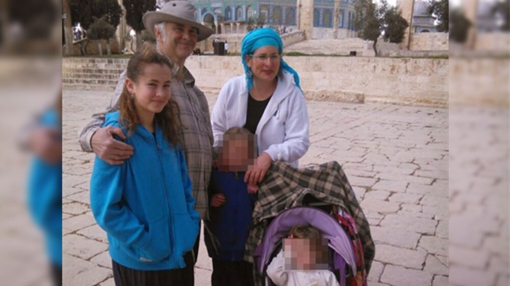 Vor fünf Jahren wurde Hallel Ariel (l.) ermordet – ihre Mutter beklagt, der Internationale Strafgerichtshof gehe der Sache nicht nach