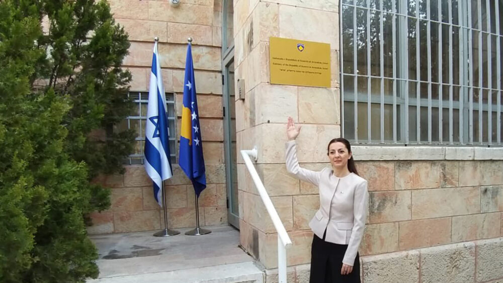 Die erste Botschafterin des Kosovo in Jerusalem: Ines Demiri