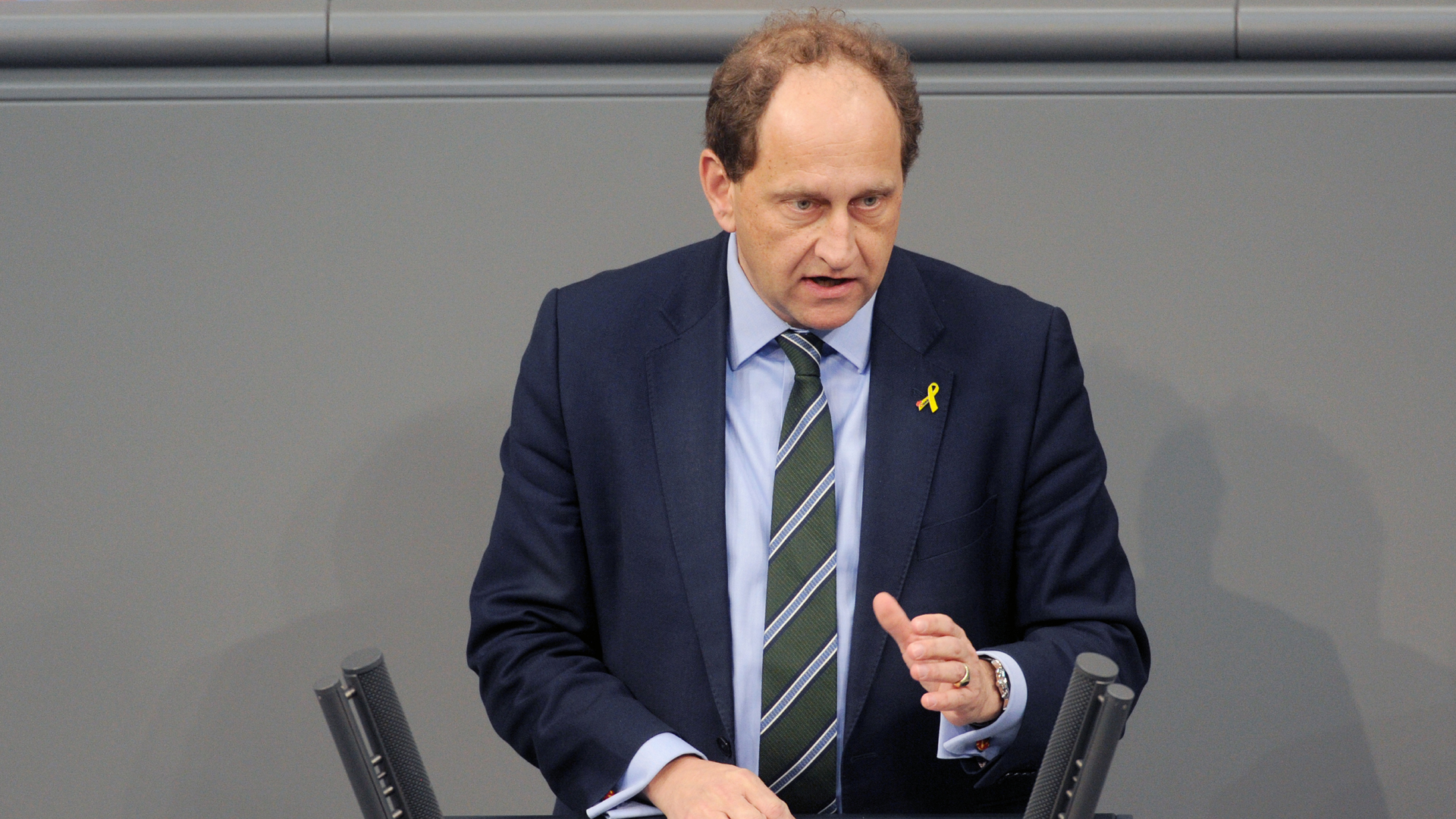 „Dem jüdischen Staat in den Rücken gefallen“: FDP-Politiker Graf Lambsdorff reagierte mit scharfer Kritik auf Aussagen von SPD-Chef Walter-Borjans (Archivbild)
