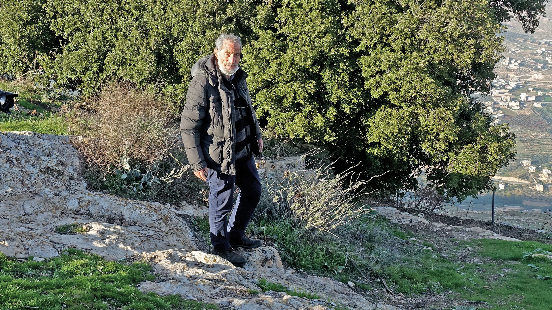 „Die Geschichte vom Berg Ebal ist wie aus einem Film“, ist Benny Katzover überzeugt. Der fromme Jude wohnt in der Siedlung Elon Moreh, die zwischen dem Berg Ebal und dem Berg Kabir liegt.