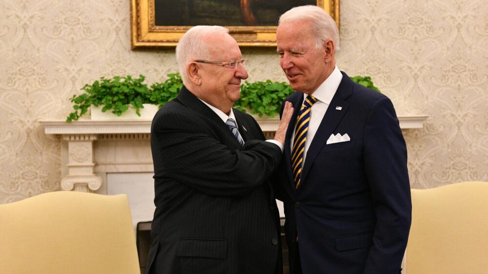 Zeigen Einigkeit: Israels Staatspräsident Rivlin und der US-amerikanische Präsident Biden