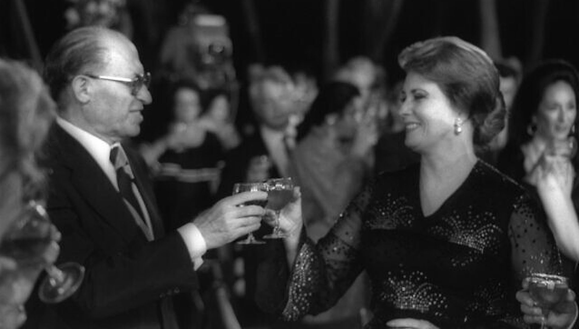 Bei dem Besuch in Israel traf Dschihan as-Sadat auch Premierminister Menachem Begin