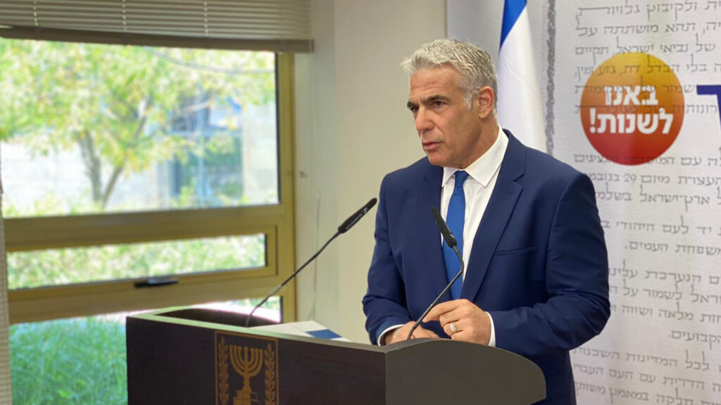 Übt scharfe Kritik an der polnischen Entscheidung: Jair Lapid