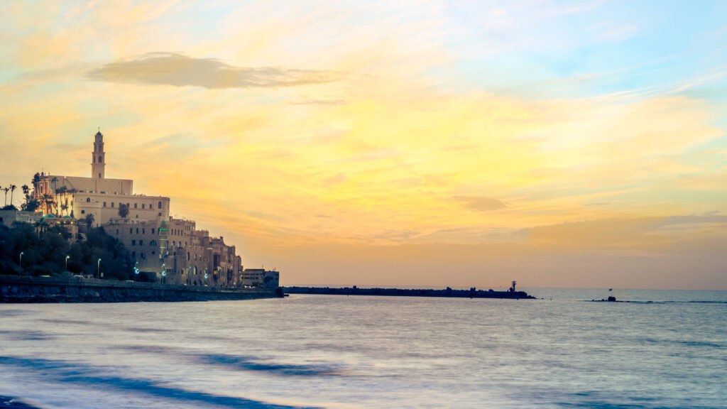 An der Küste von Jaffa versuchte ein israelischer Jude, einen ertrinkenden Palästinenser zu retten