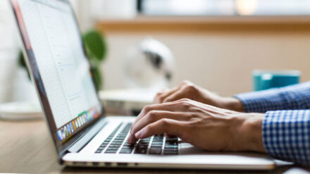 Die digitale Welt hält zunehmend Einzug in den Alltag