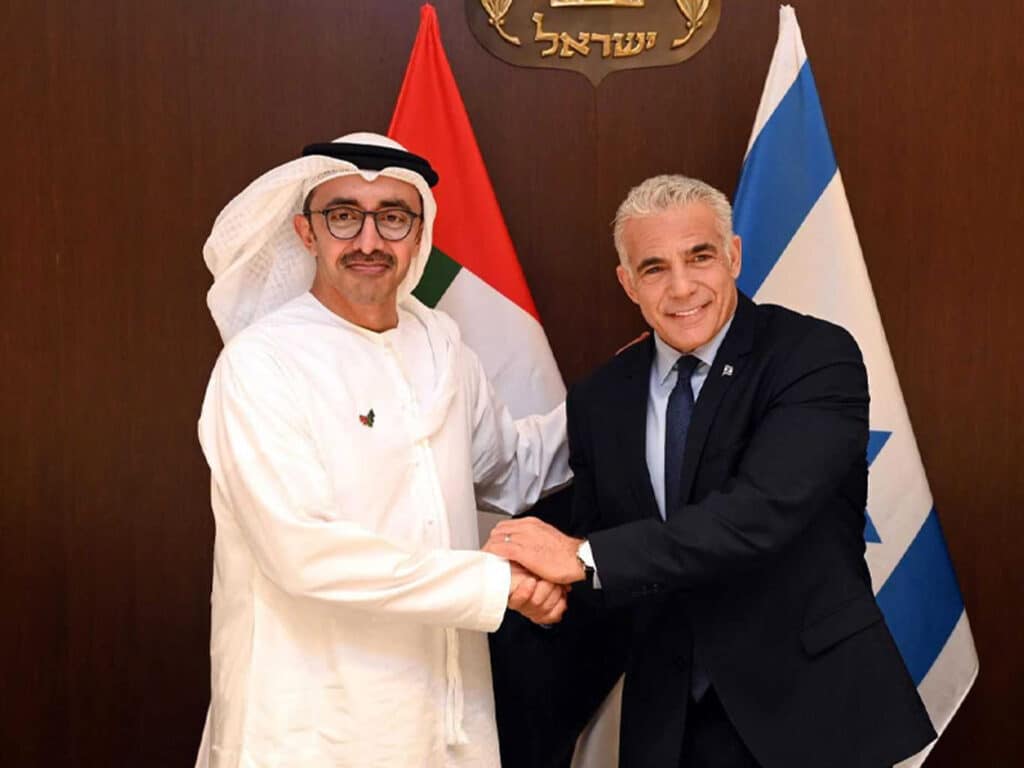 Emiratischer Außenminister bin-Zayes besucht Israel und trifft Lapid