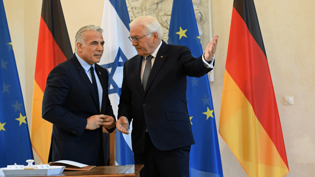 Premier Lapid hat Bundespräsident Steinmeier getroffen