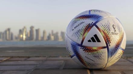 Der WM-Ball wird in Pakistan und Ägypten hergestellt