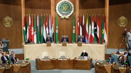 Bei einem Außenminister-Treffen in Kairo beschloss die Arabische Liga die Wiederaufnahme Syriens