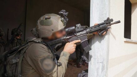 Die Armee führt erbitterte und verlustreiche Kämpfe im Gazastreifen