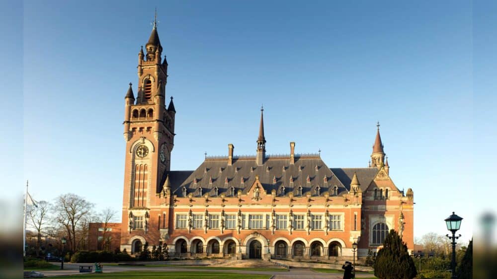 Ort der Rechtsprechung: Der Friedenspalast in Den Haag, Sitz des Internationalen Gerichtshofs