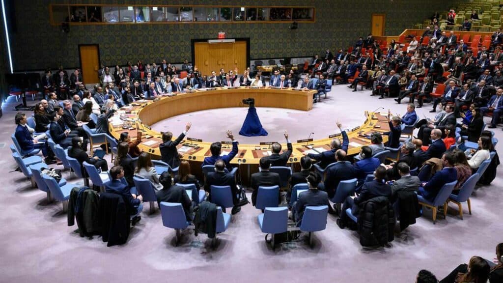 Eindeutiges Votum: Der UN-Sicherheitsrat stimmte mit 14 zu 0 Stimmen für die Resolution, die USA enthielten sich
