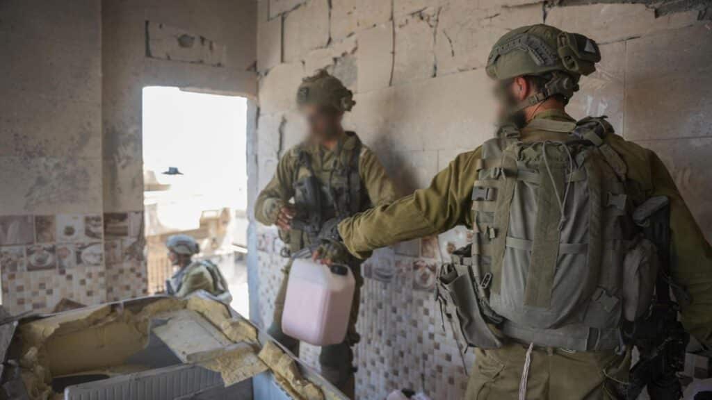 Die Armee gab am Mittwoch bekannt, dass sie in den vergangenen Tagen den Einsatz in Dschabalia und anderen Vororten von Gaza-Stadt ausgeweitet habe