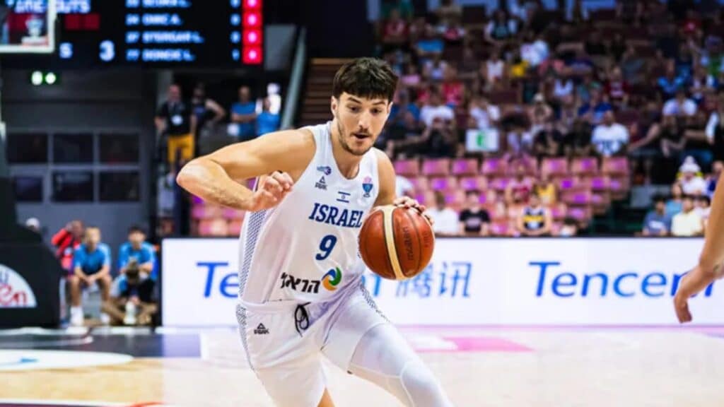 Innenspieler Roman Sorkin will mit Israel eine erfolgreiche Qualifikation bestreiten