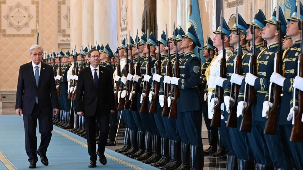 Israelischer Präsident Herzog in Astana