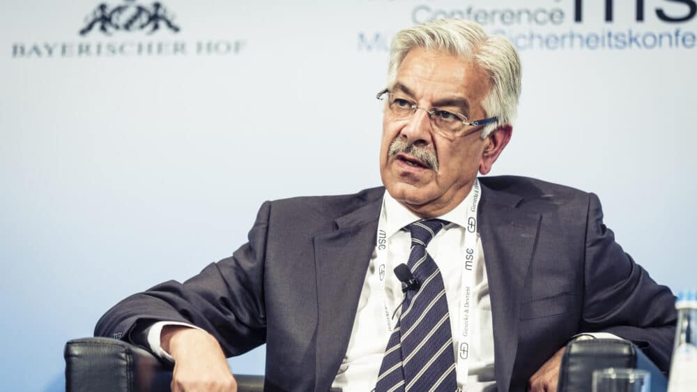 Bezeichnete Israel als „Fluch für die Menschheit“ : der pakistanische Verteidigungsminister Asif (Archivbild)
