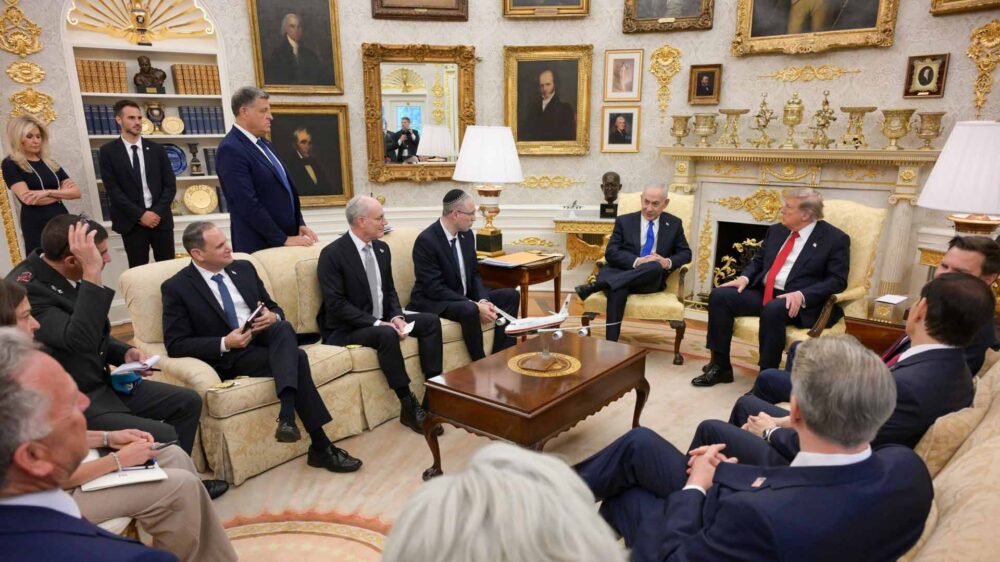 Der Iran war Hauptthema bei dem Treffen zwischen dem israelischen Premier Netanjahu und US-Präsident Trump im Weißen Haus