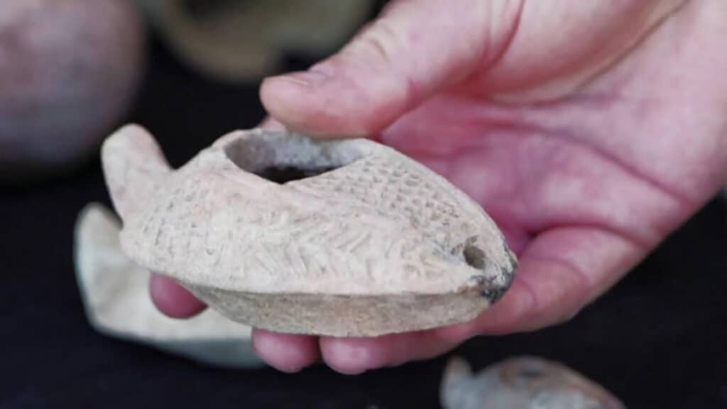 Bei den Grabungen in Ramat Gan fanden die Archäologen auch Öllampen