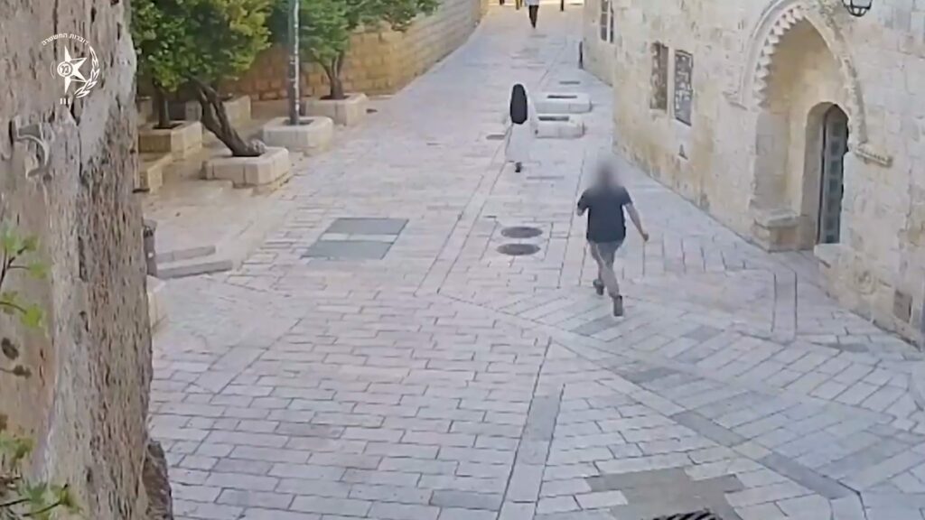Ende April griff ein Israeli eine Nonne in Jerusalem von hinten an